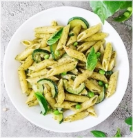 Pasta kip pesto